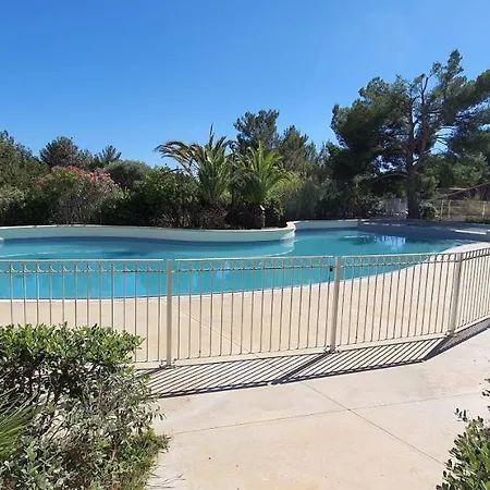 Les Terrasses Du Liouquet Apartment La Ciotat