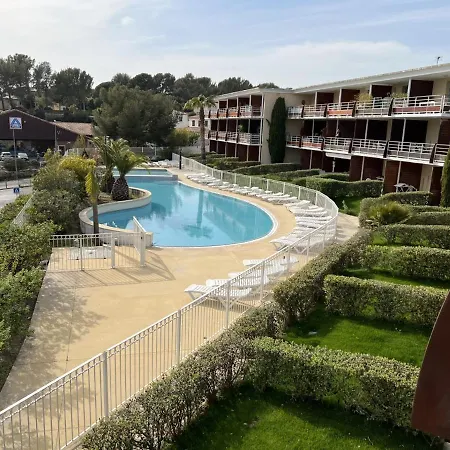 Les Terrasses Du Liouquet Apartment *